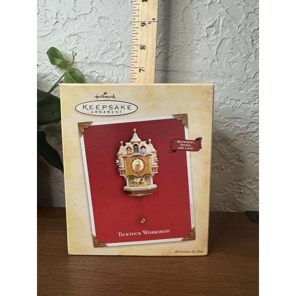 Christmas Ornament Hallmark Tick Tock Workshop Pull String Motion Cuckoo Clock